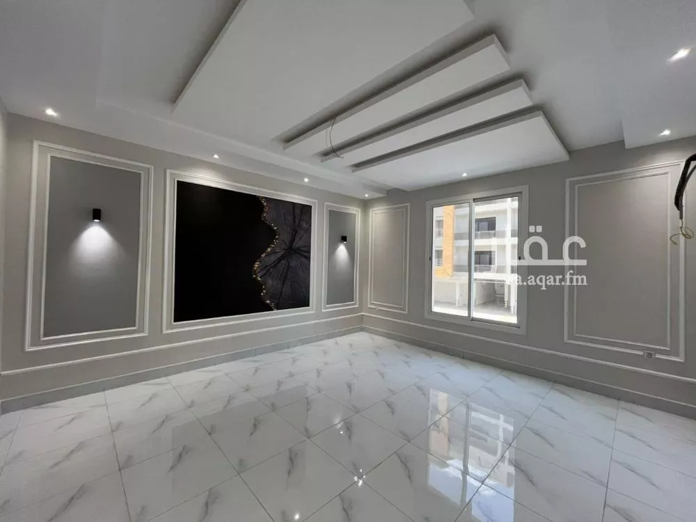 5 bedroom apartment in Al Sawari 11