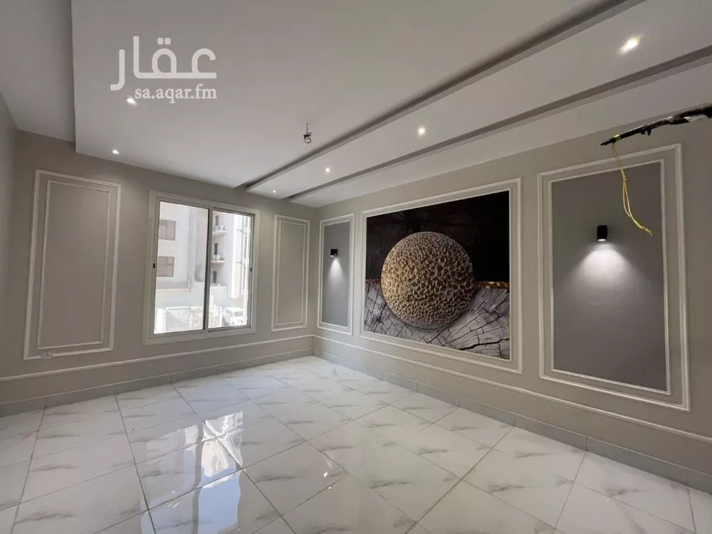5 bedroom apartment in Al Sawari 4