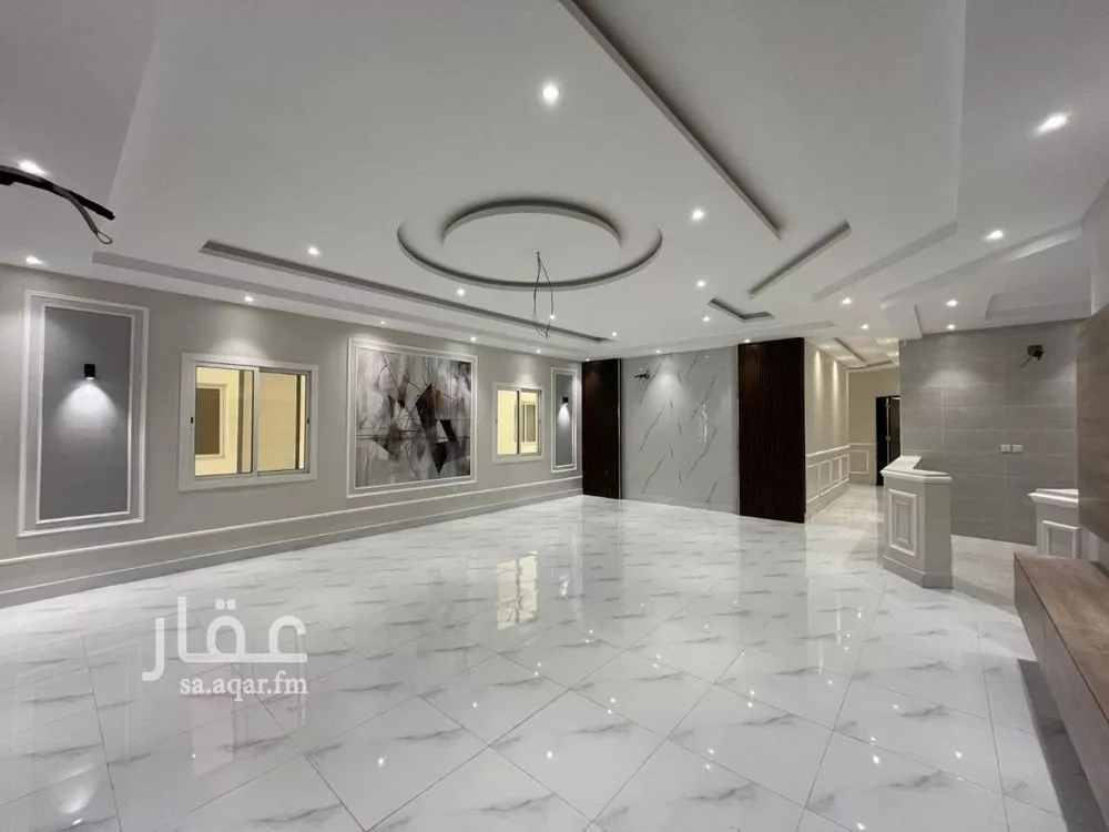 5 bedroom apartment in Al Sawari 7