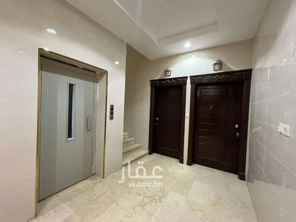 5 bedroom apartment in Al Sawari 10