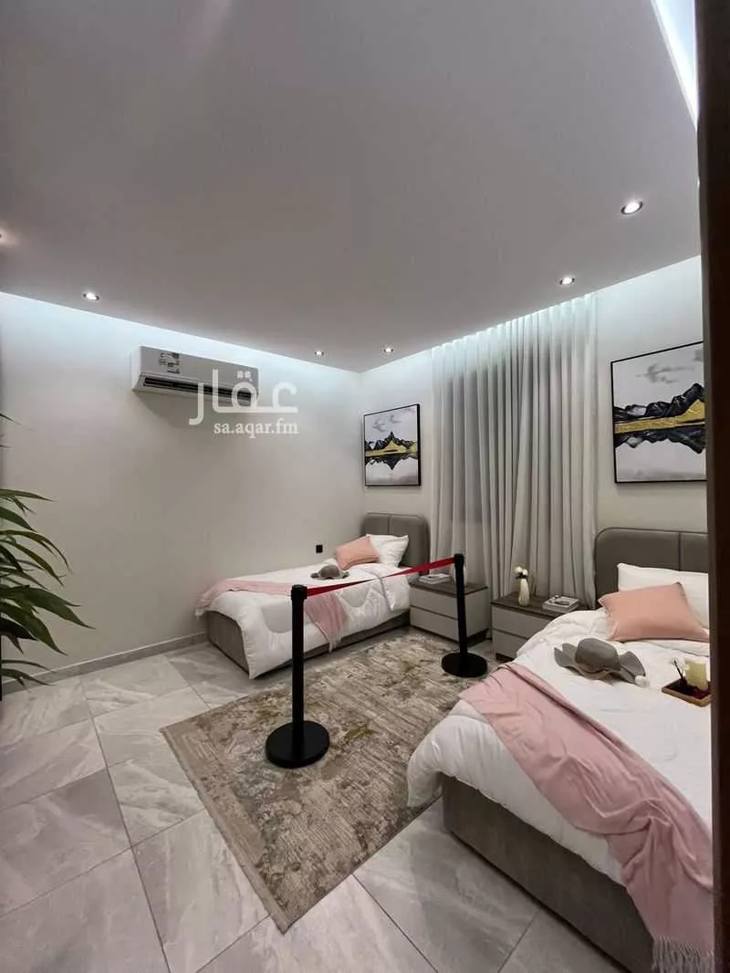 5 bedroom apartment in Al Rehab 4