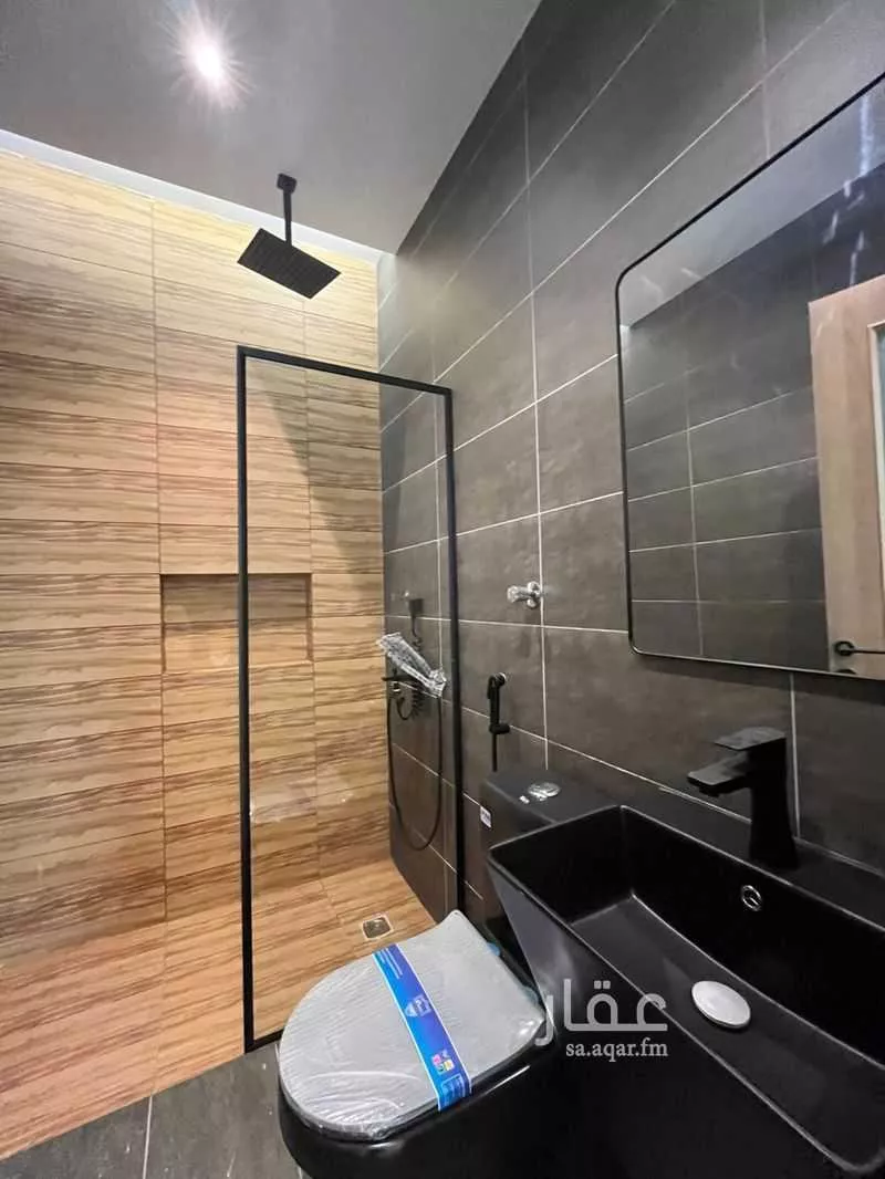 5 bedroom apartment in Al Rehab 5