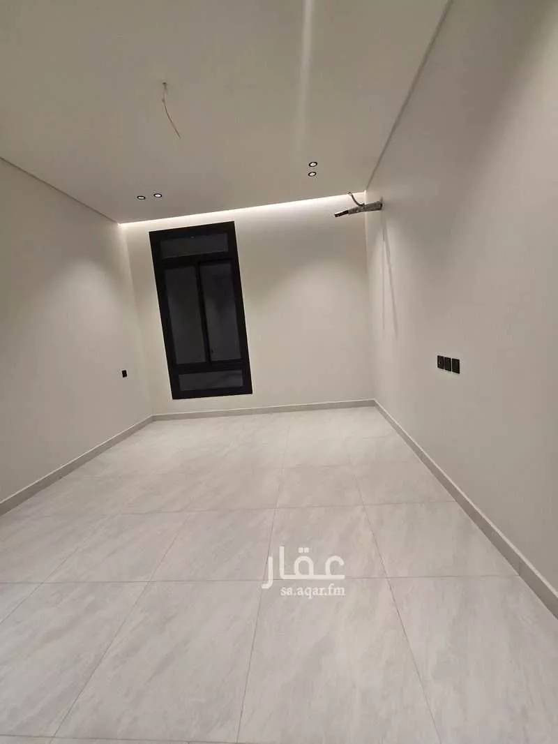 شقة 4 غرف في الروضة 11