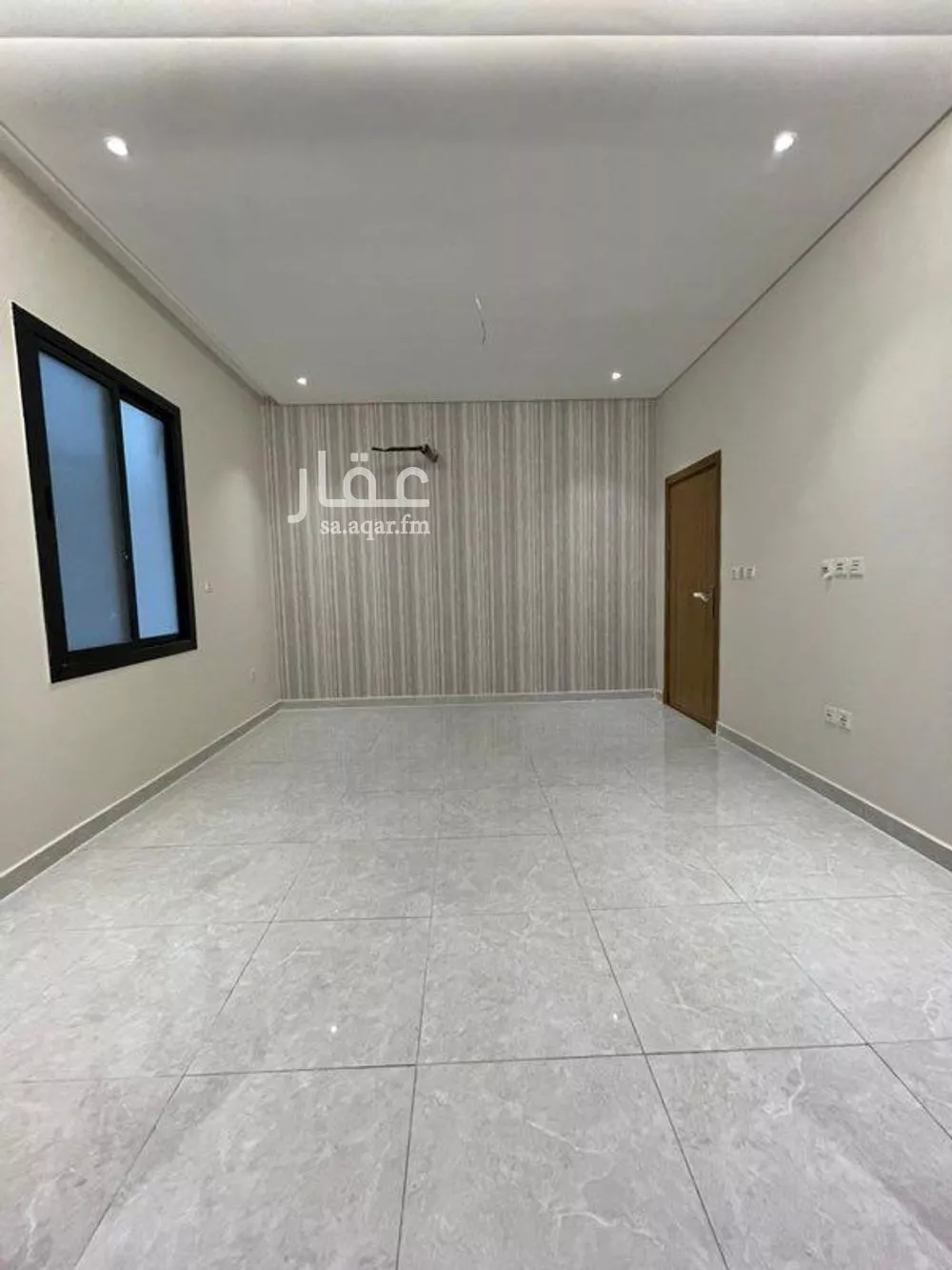 شقة 5 غرف في الورود 2