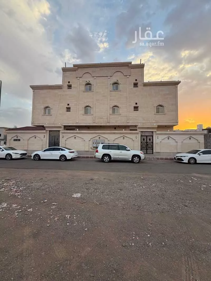 عقار 26 غرف في الملك فهد، المدينة المنورة 2