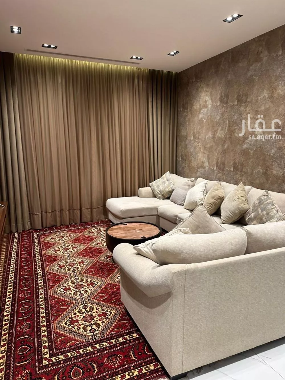 6 bedroom apartment in Al Sawari 5