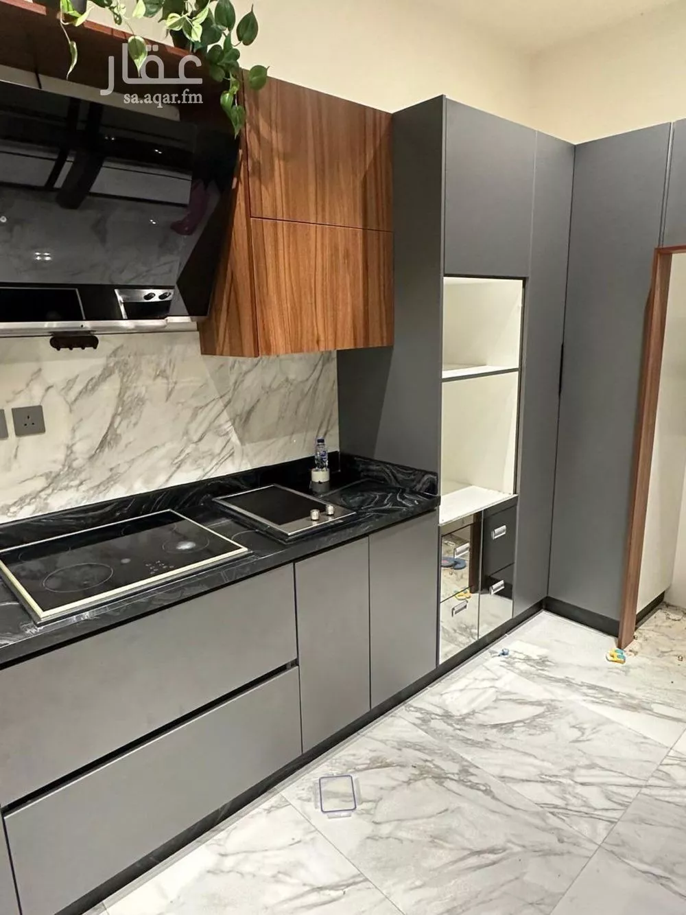6 bedroom apartment in Al Sawari 8