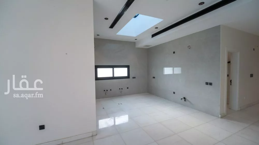 5 bedroom floor in Al Zahra 3