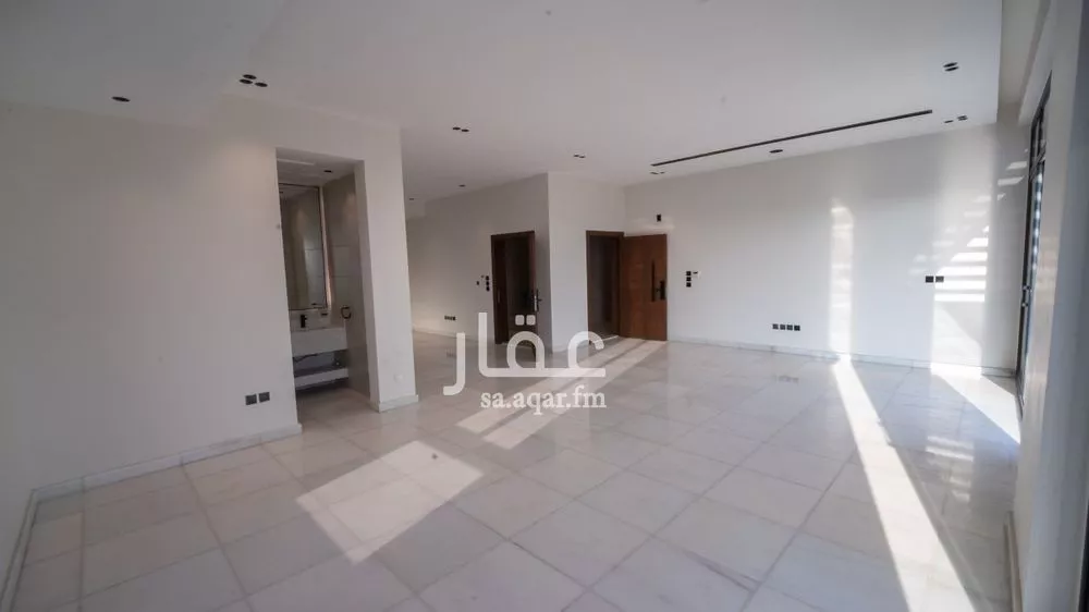 5 bedroom floor in Al Zahra 6