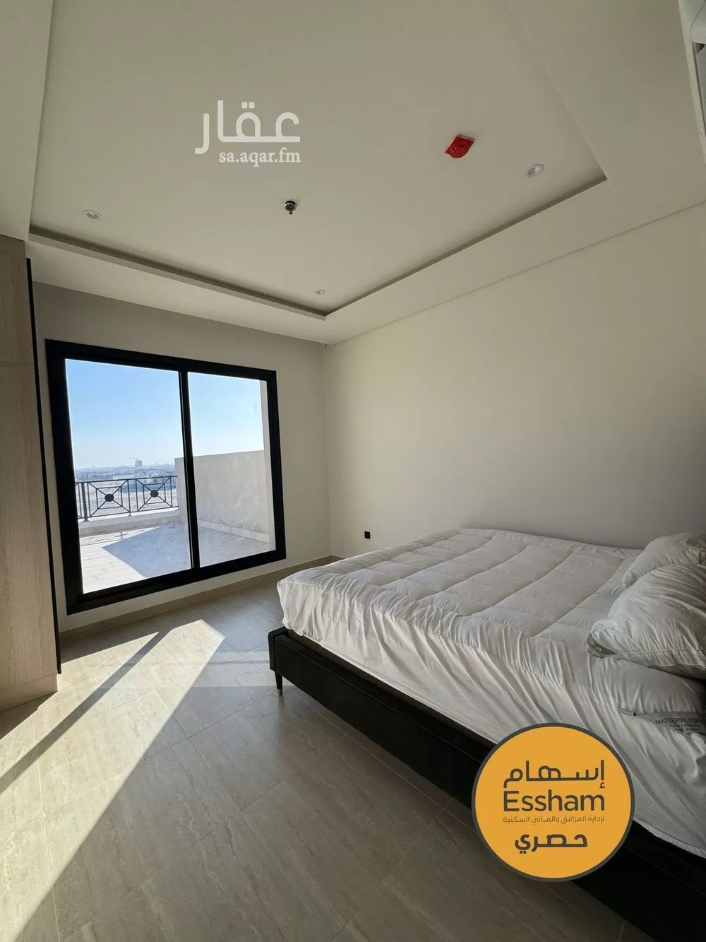 شقة 2 غرف في السيف 4