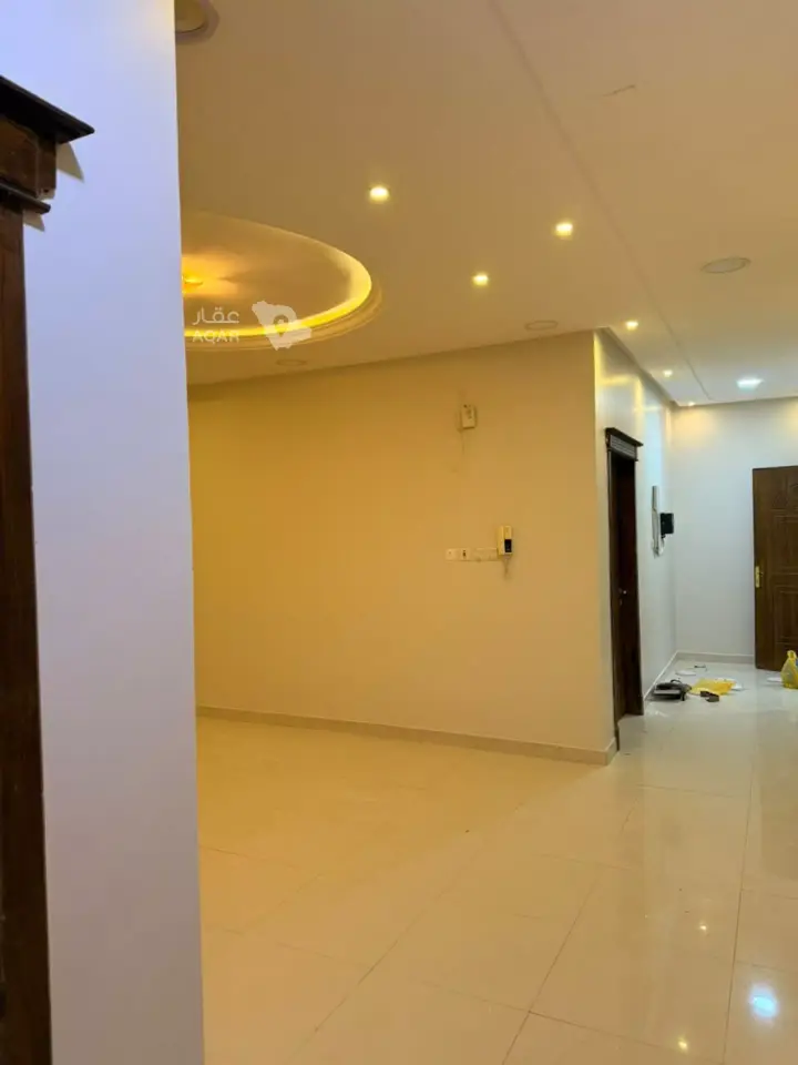 3 bedroom apartment in Dhahrat Laban, Riyadh