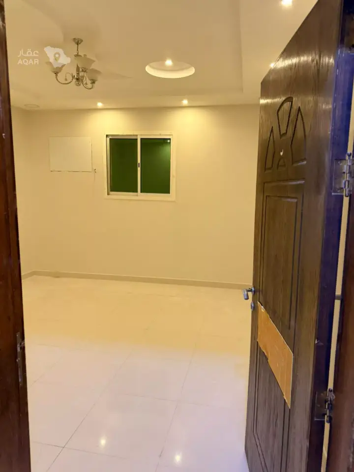 3 bedroom apartment in Dhahrat Laban, Riyadh 3
