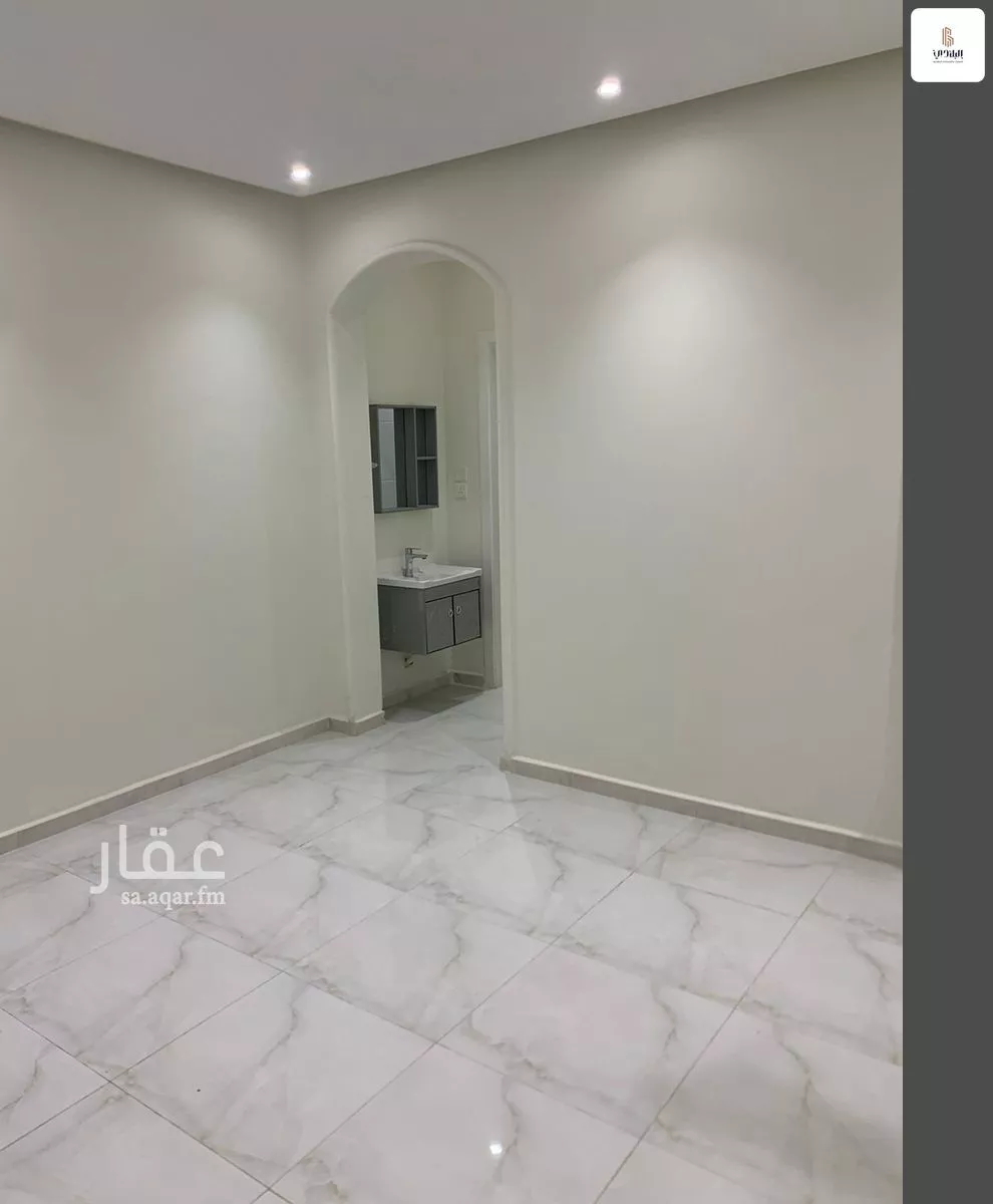 4 bedroom apartment in Al Safa 4