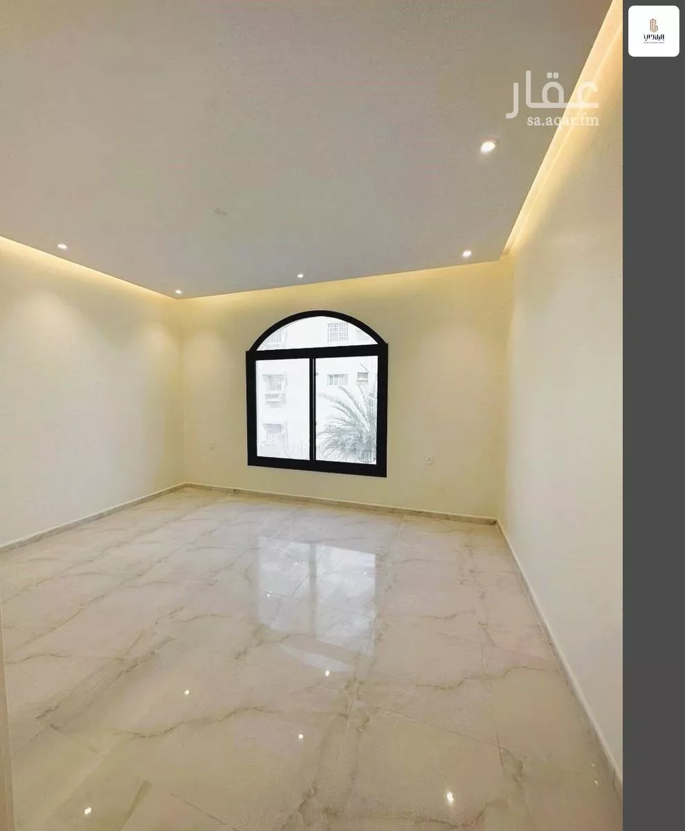 4 bedroom apartment in Al Safa 9