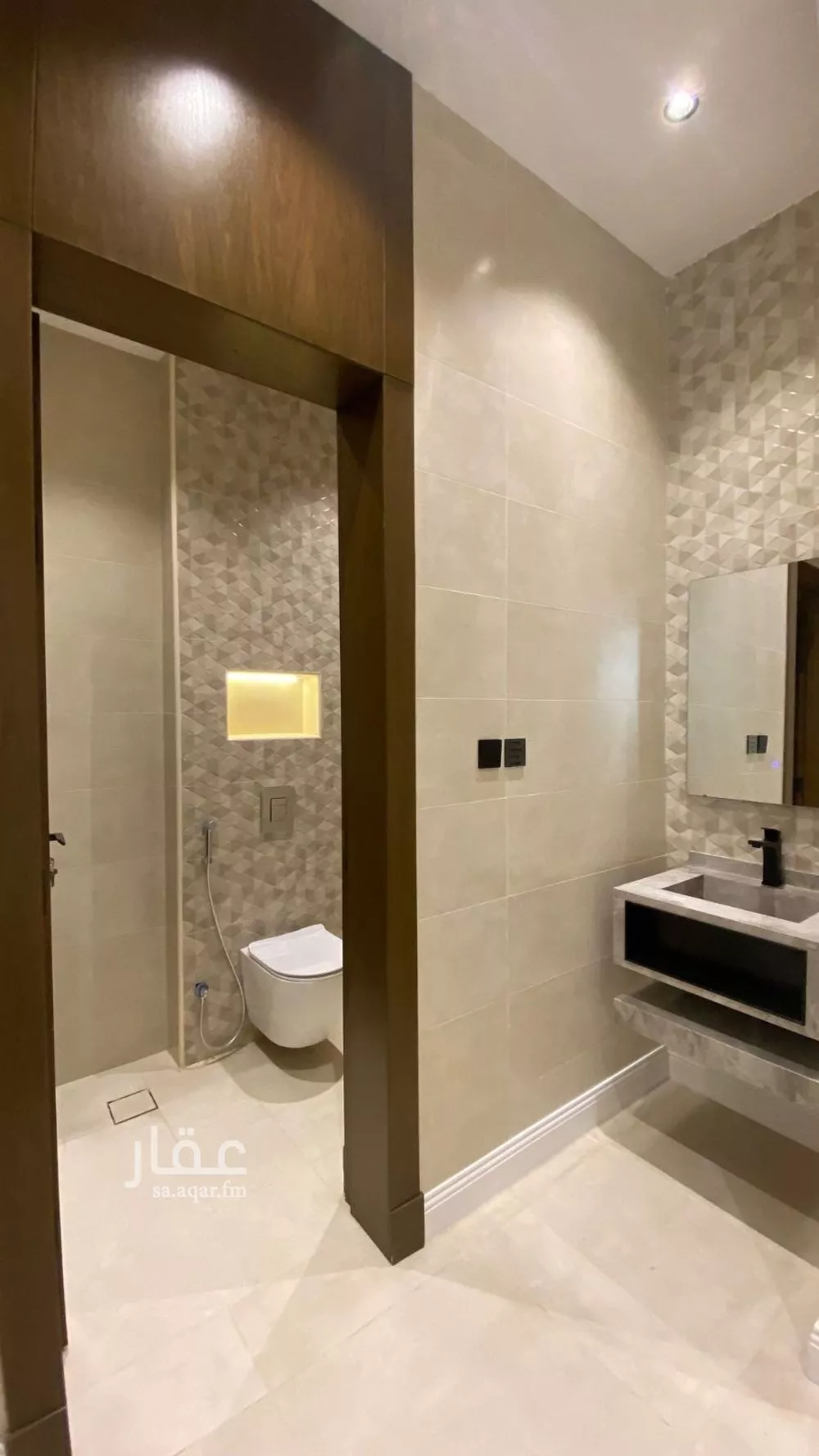 4 bedroom apartment in Al Rawdah 7