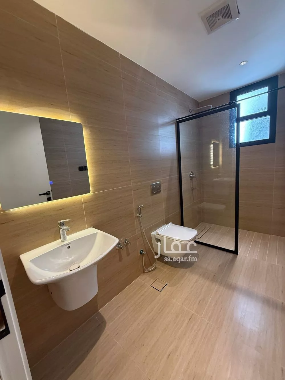 3 bedroom apartment in As Saif 5