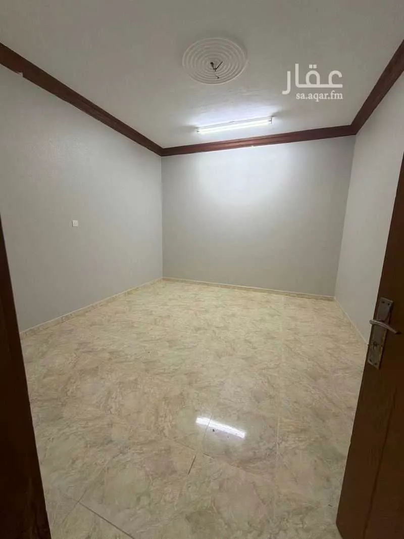 3 bedroom apartment in Al Salmaniyah South, Al Ahsa 11