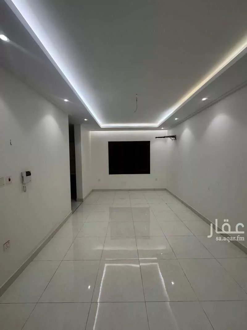 شقة 5 غرف في الريان 15
