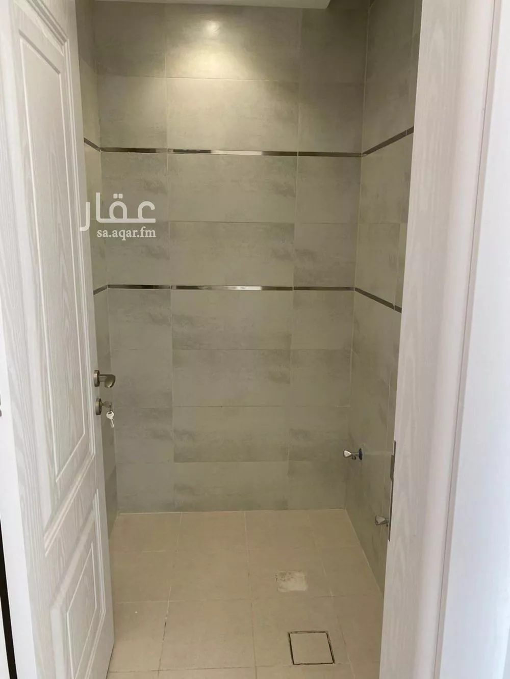 4 bedroom apartment in Al Salamah 13