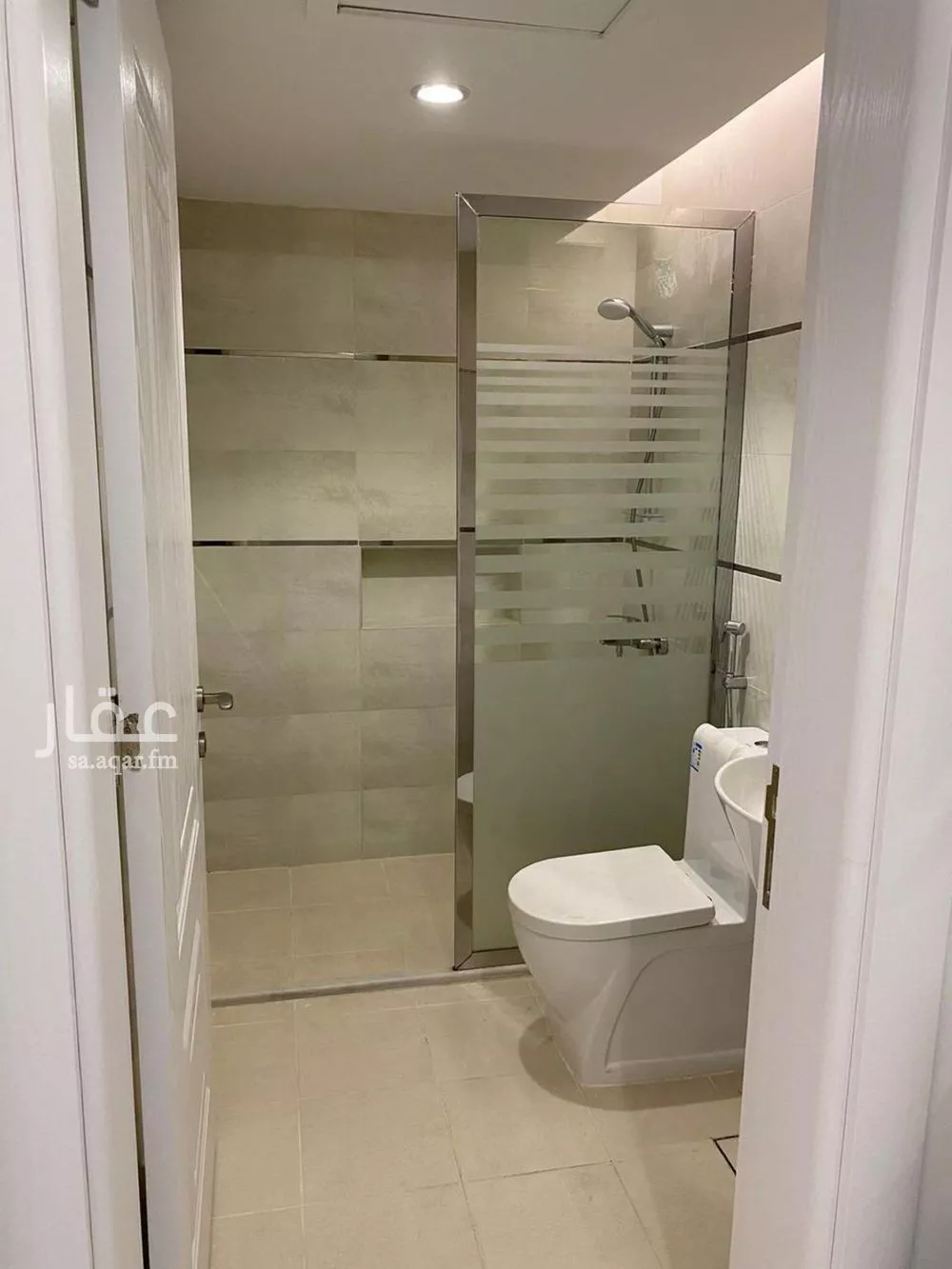4 bedroom apartment in Al Salamah 16