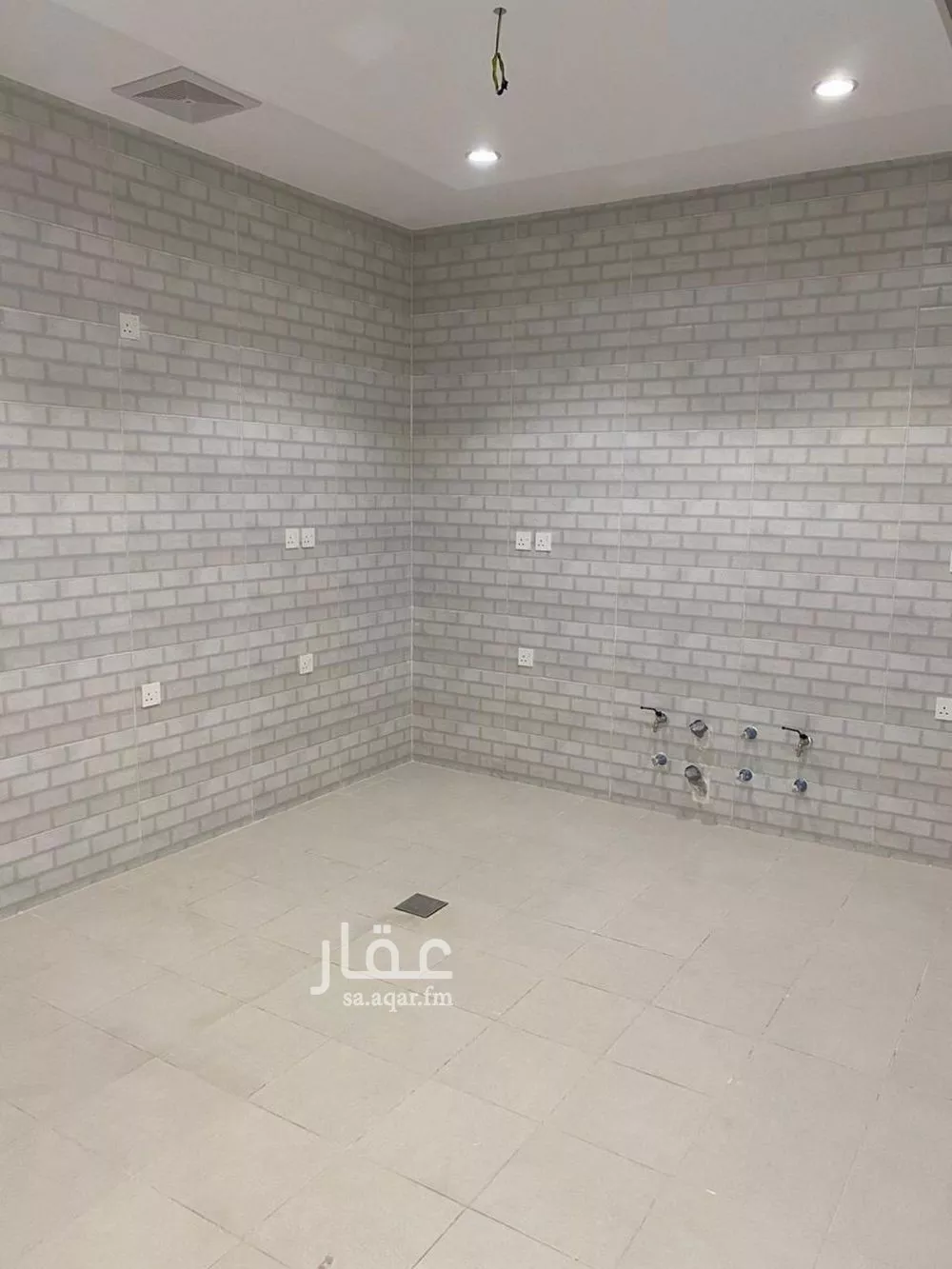 4 bedroom apartment in Al Salamah 4