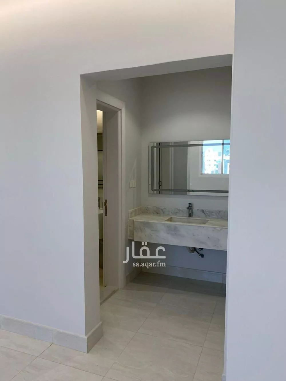 4 bedroom apartment in Al Salamah 6