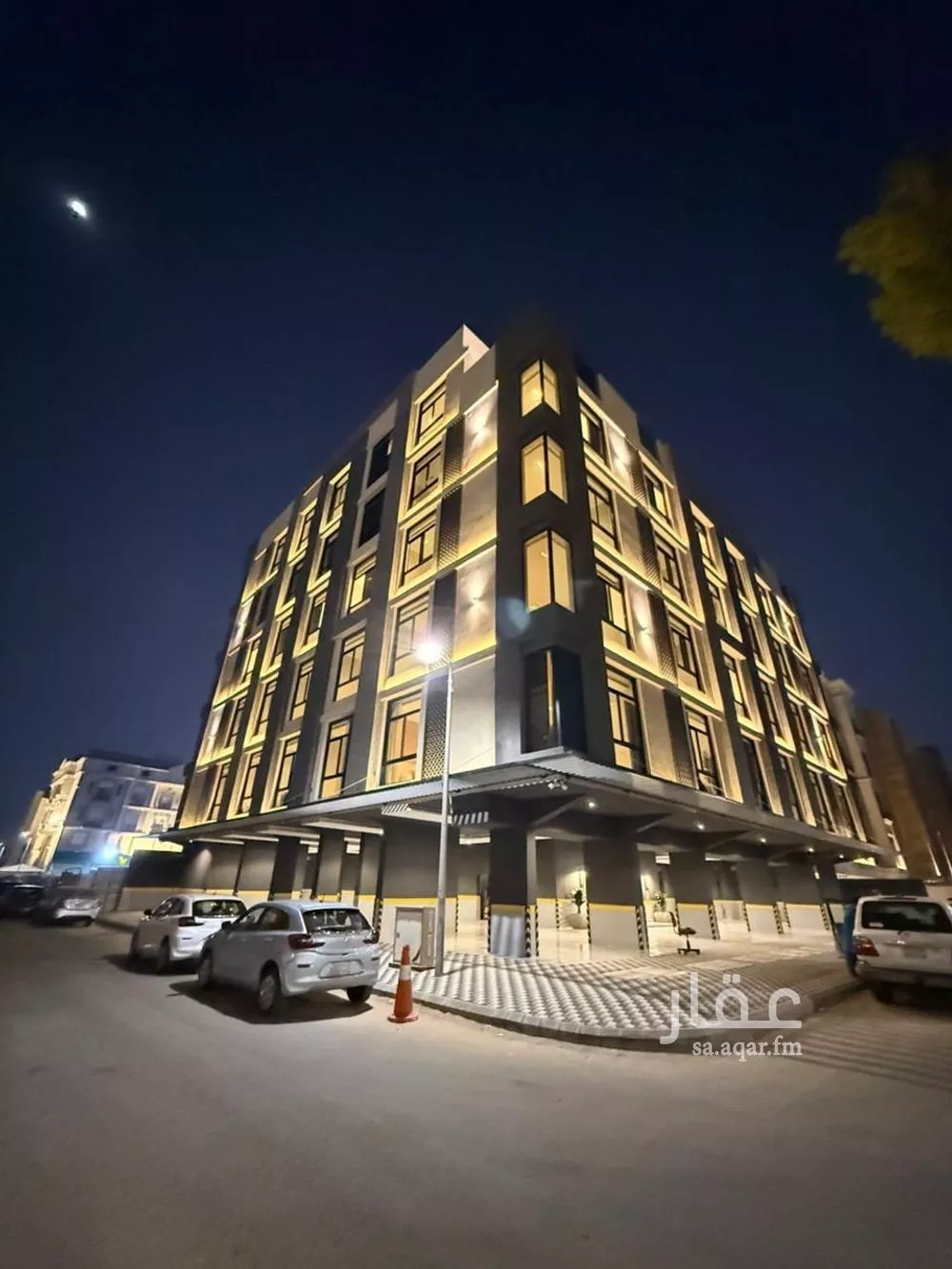 4 bedroom apartment in Al Salamah 2