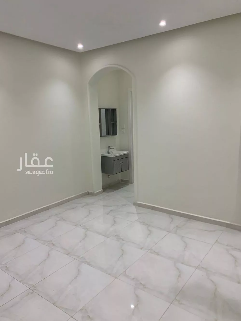 4 bedroom apartment in Al Safa 5