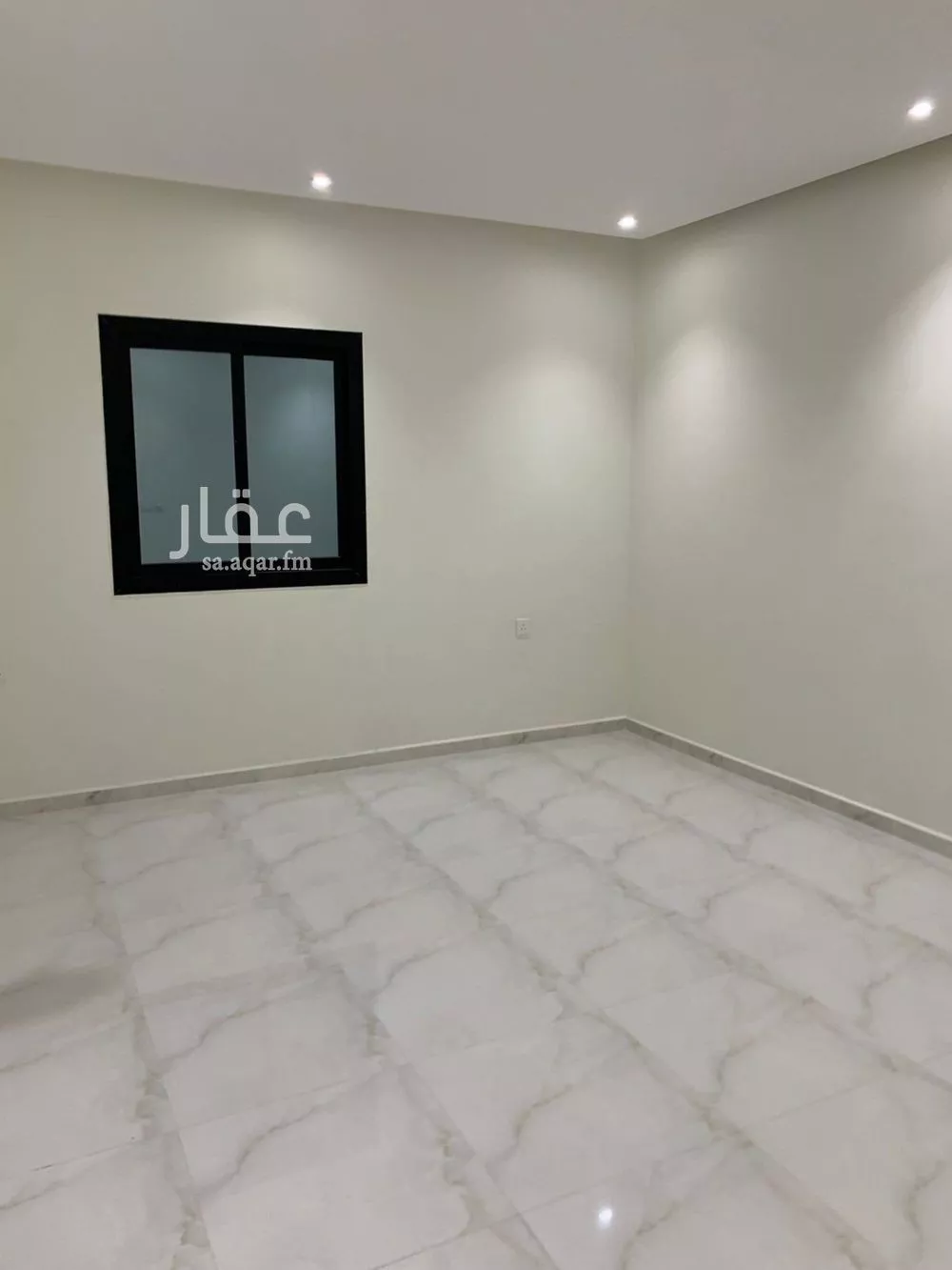 4 bedroom apartment in Al Safa 9