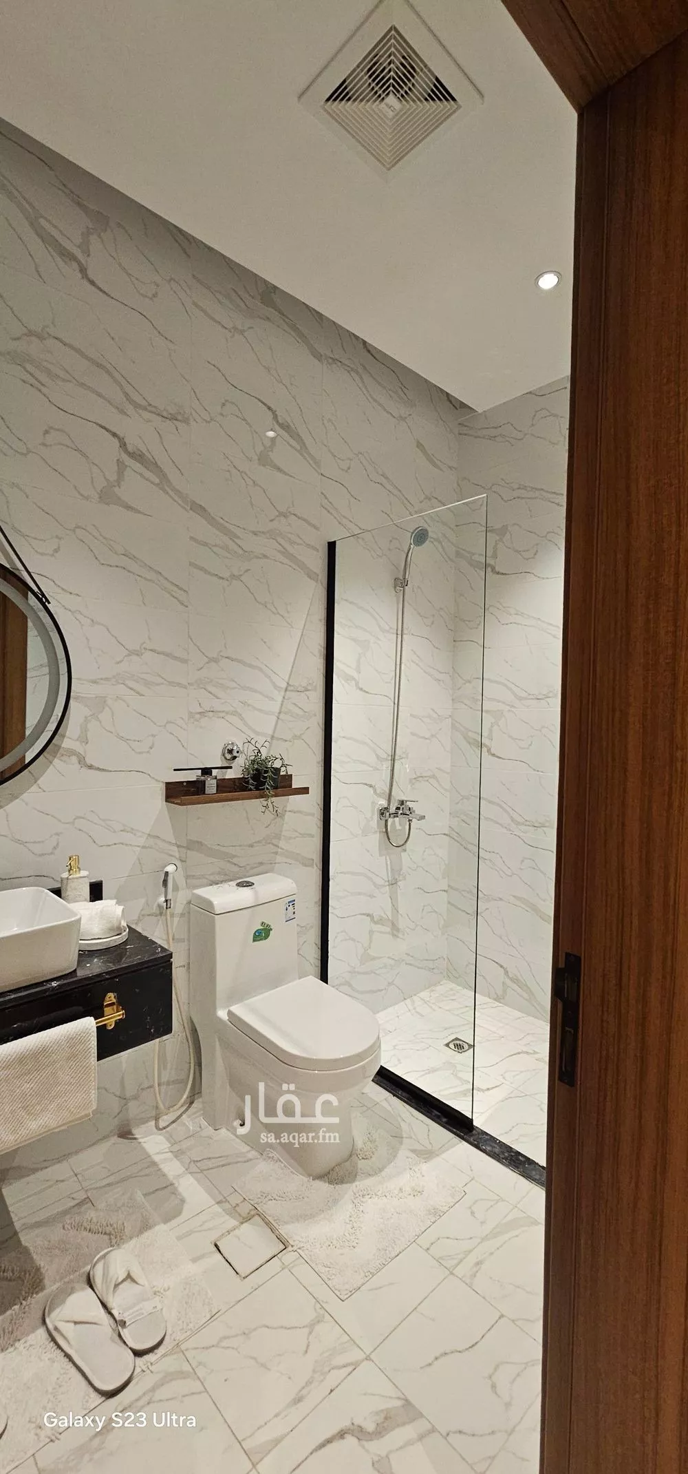 6 bedroom apartment in Al Wurud 21