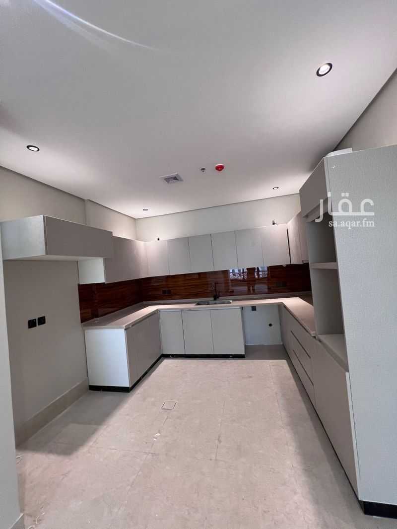 3 bedroom apartment in Dahiat King Fahd, Eastern Province 5
