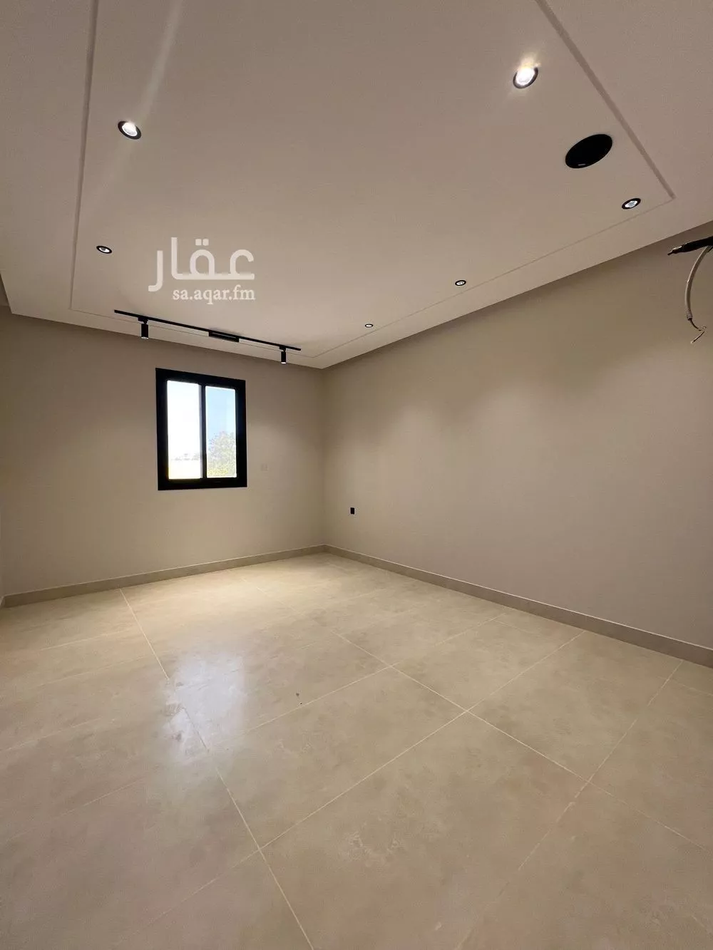 5 bedroom apartment in Al Rabwa 7