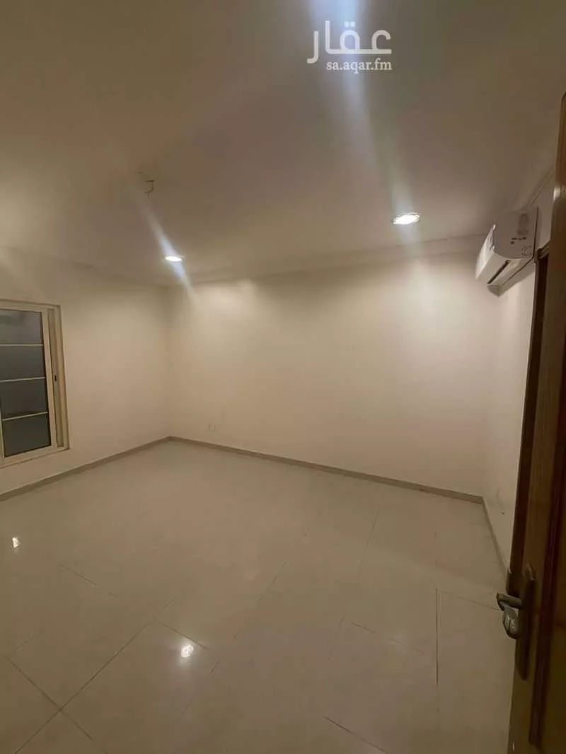 5 bedroom apartment in Al Fardus 4
