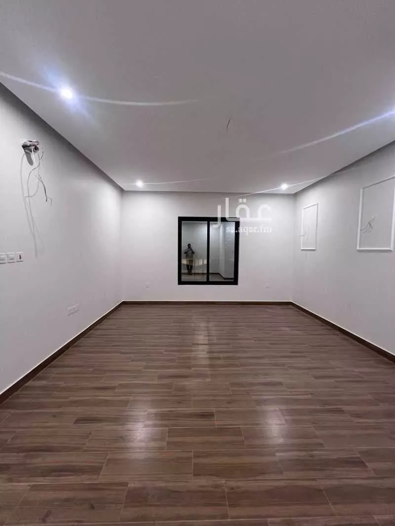 5 bedroom apartment in Ash Shulah 2