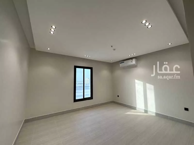 شقة 3 غرف في السيف 4