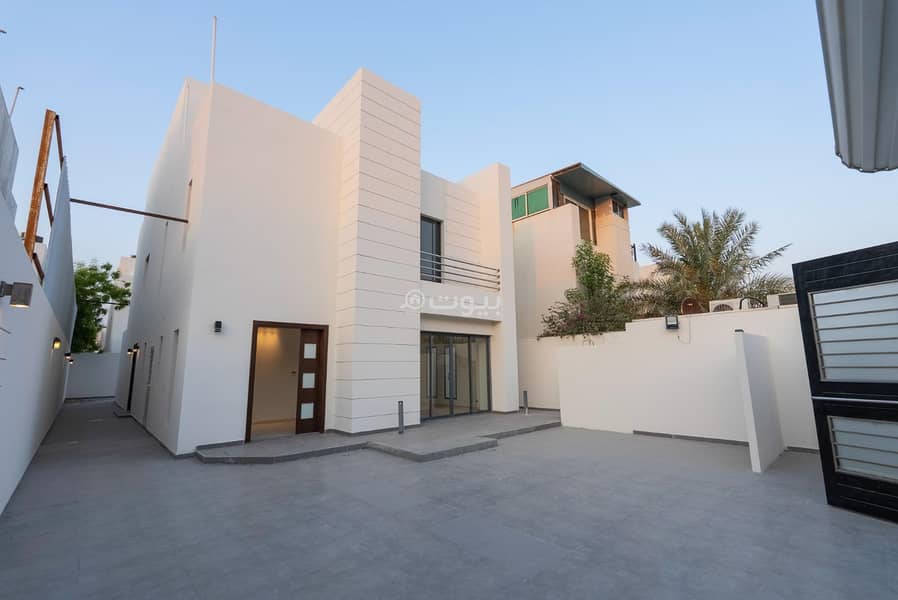 villa in Al Buhairah, Eastern Province 2