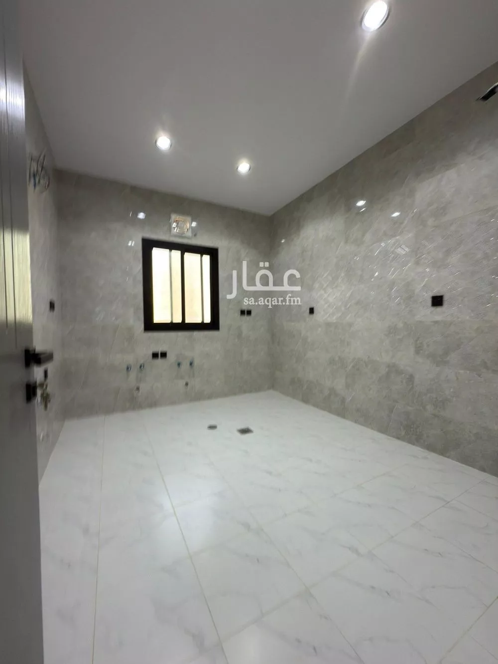 4 bedroom apartment in Abruq Ar Rughamah, Jeddah 11