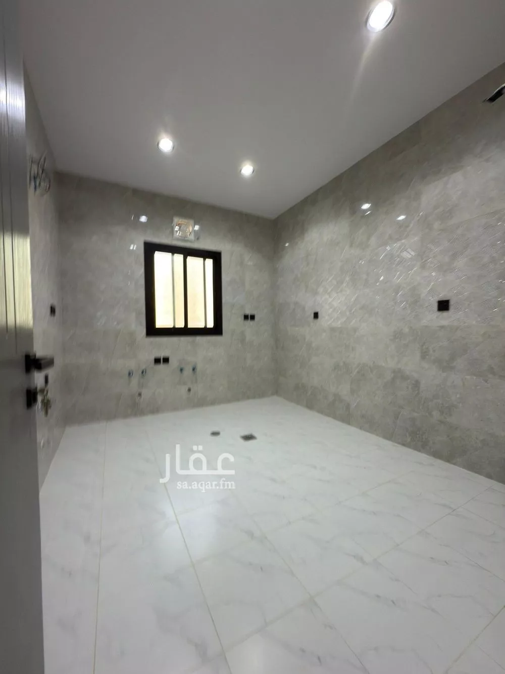 4 bedroom apartment in Abruq Ar Rughamah, Jeddah 15