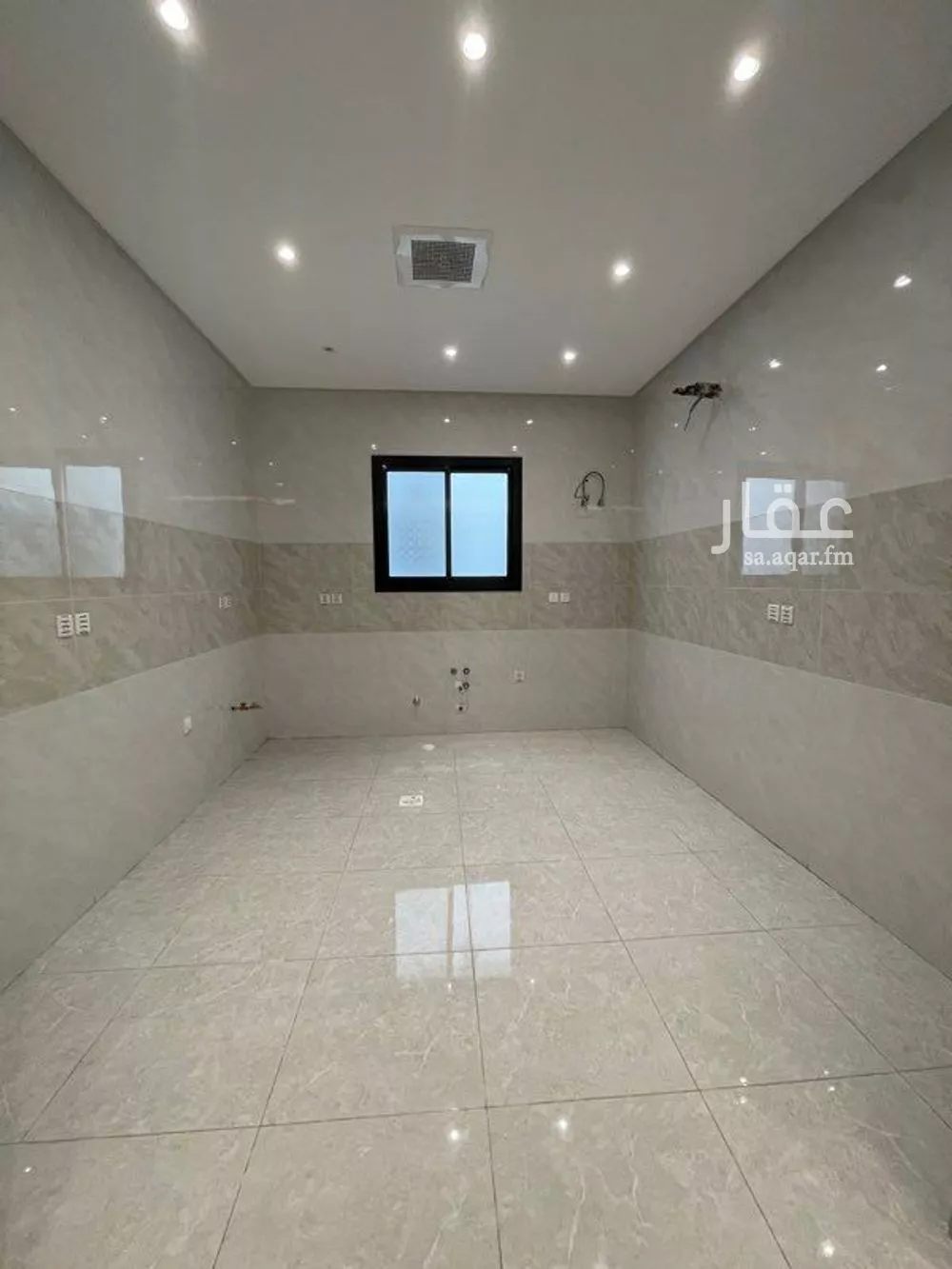 5 bedroom apartment in Al Marwa 2