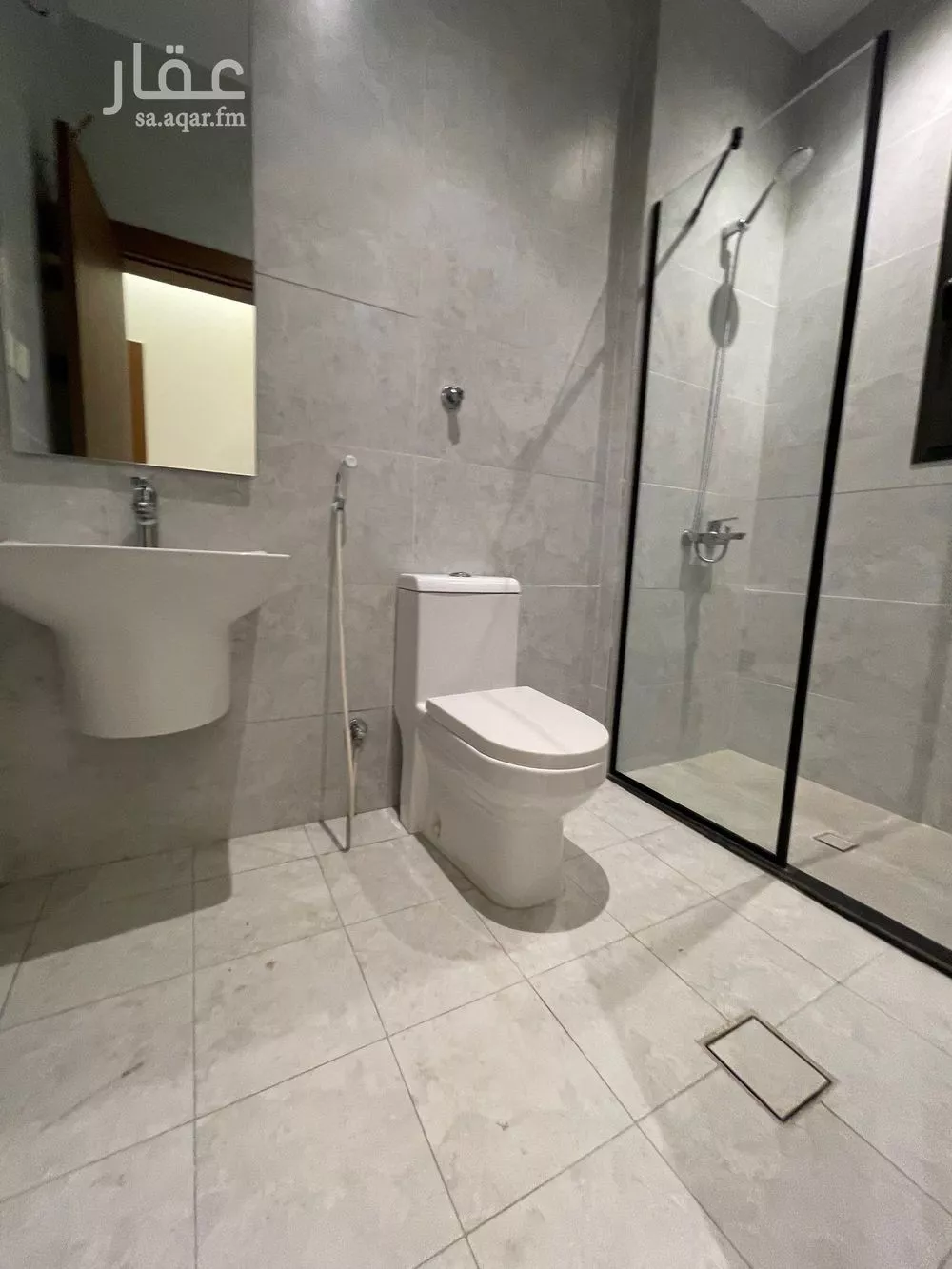 6 bedroom apartment in Al Fayha 10