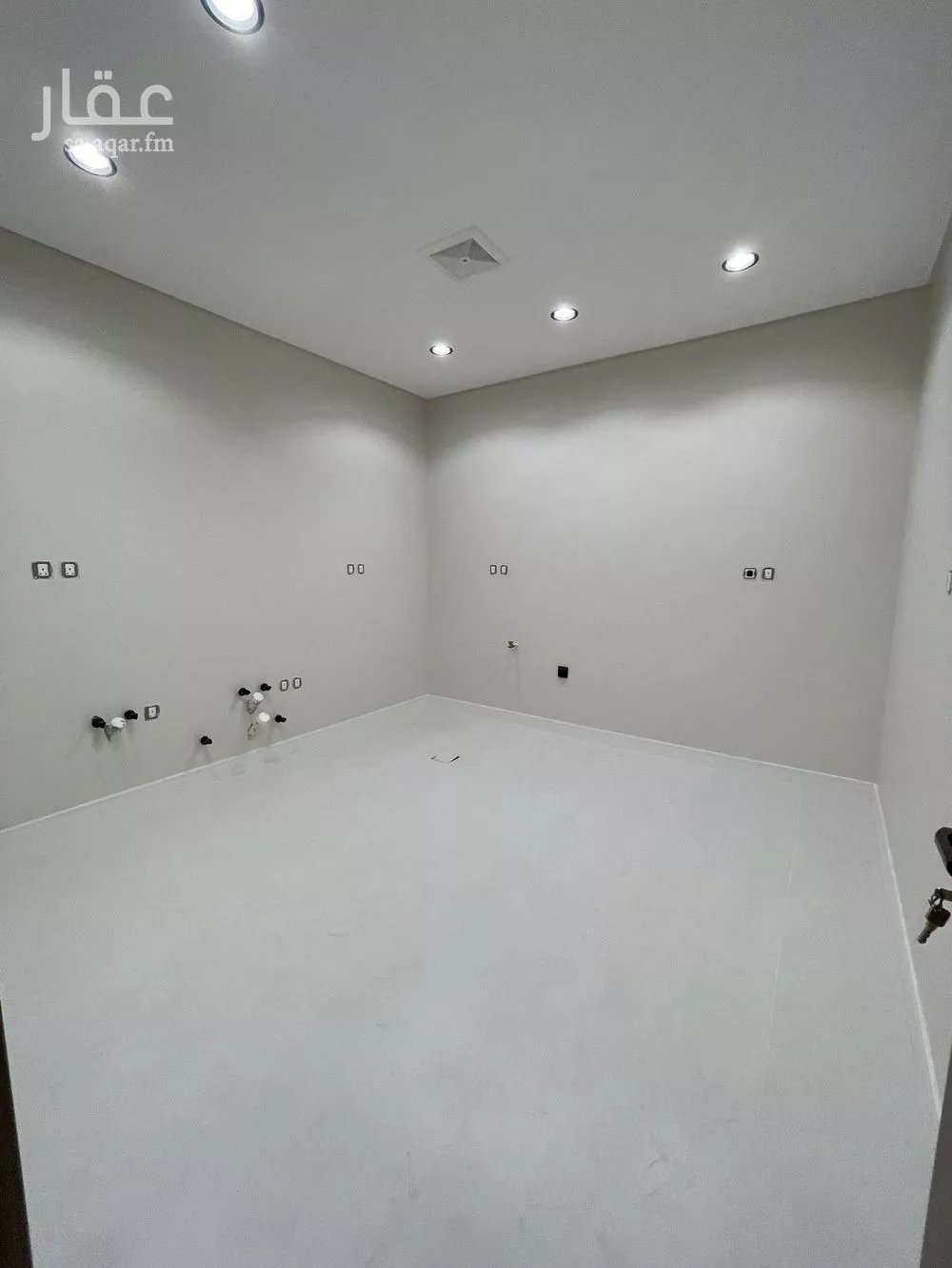 4 bedroom apartment in Al Rabwa 7
