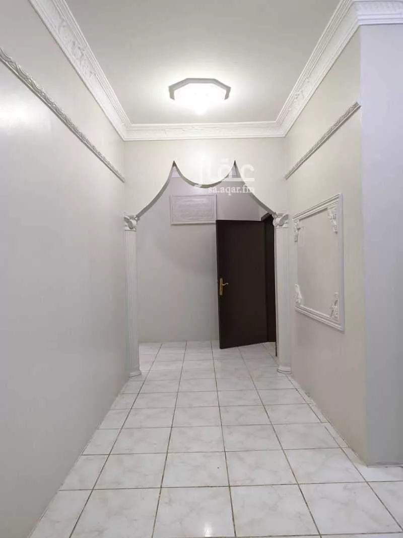 5 bedroom apartment in Badr, Eastern Province 7