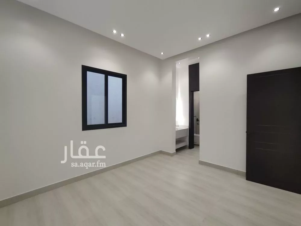 6 bedroom villa in Al Uraija Al Awsat, Riyadh 4