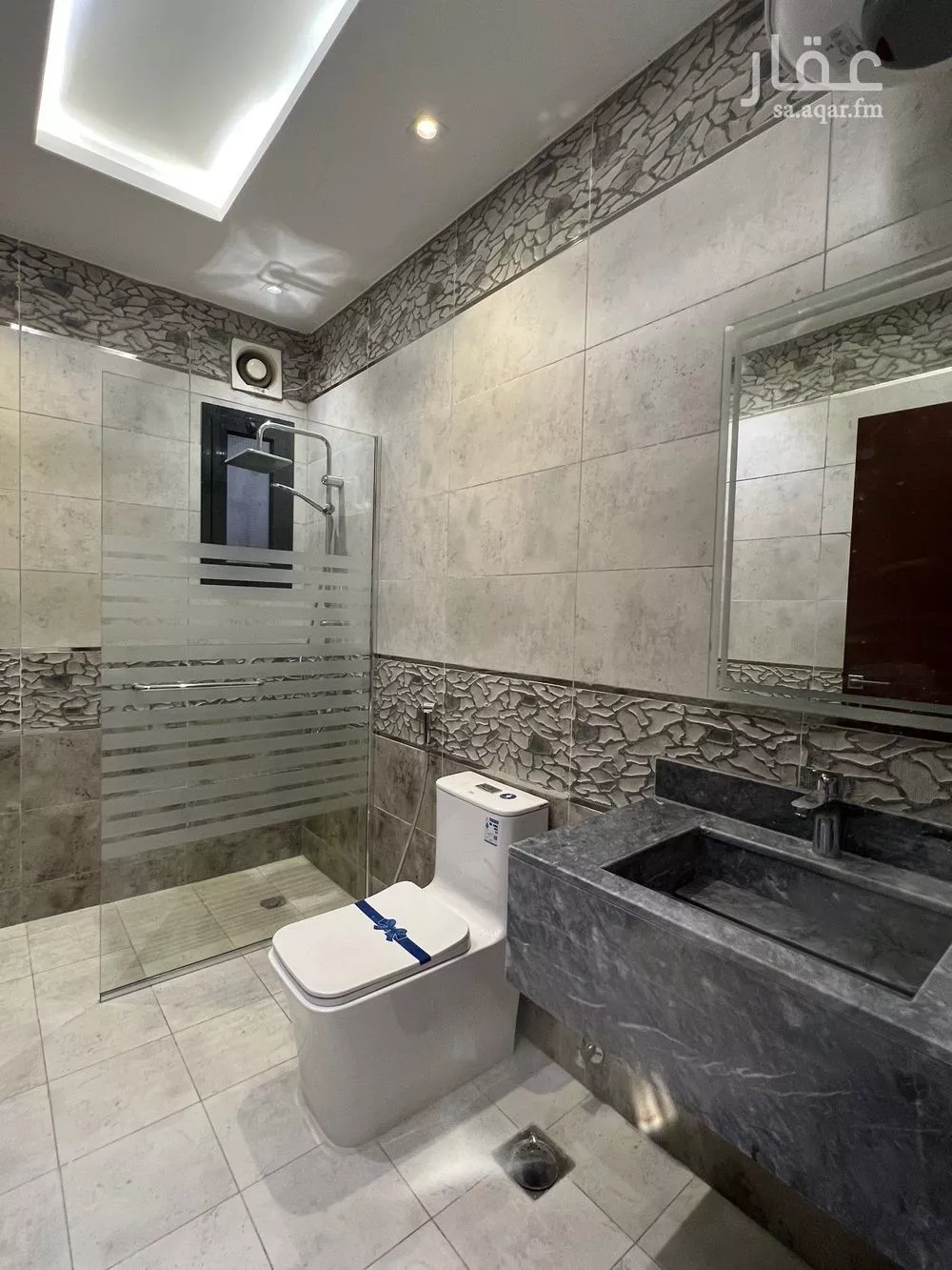 3 bedroom apartment in Al Sawari 8