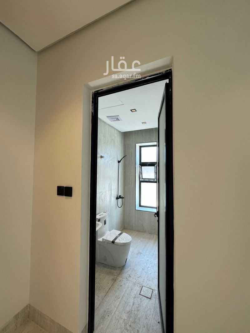 4 bedroom apartment in An Nasiriyah, Eastern Province 4