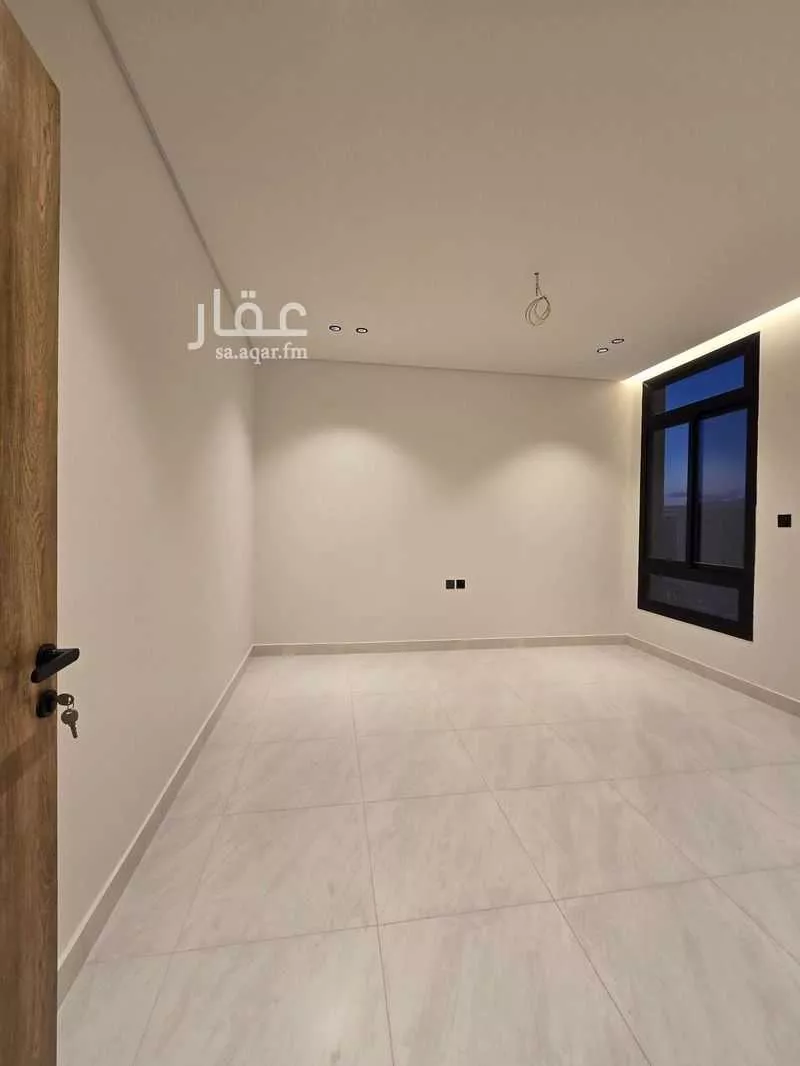 3 bedroom apartment in Al Rawdah 13