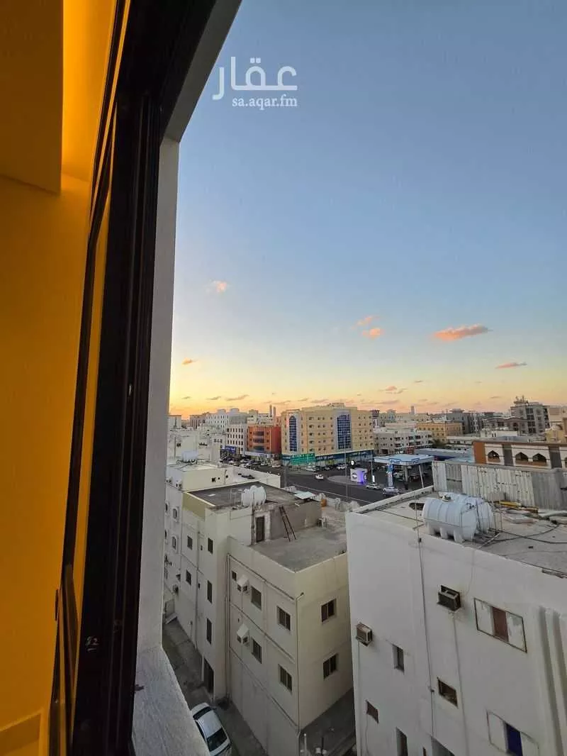 3 bedroom apartment in Al Rawdah 17