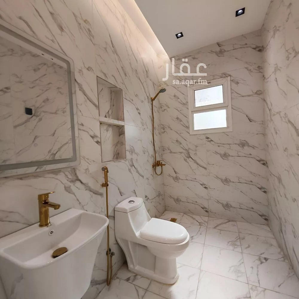 5 bedroom apartment in Al Ajwad, Jeddah 16