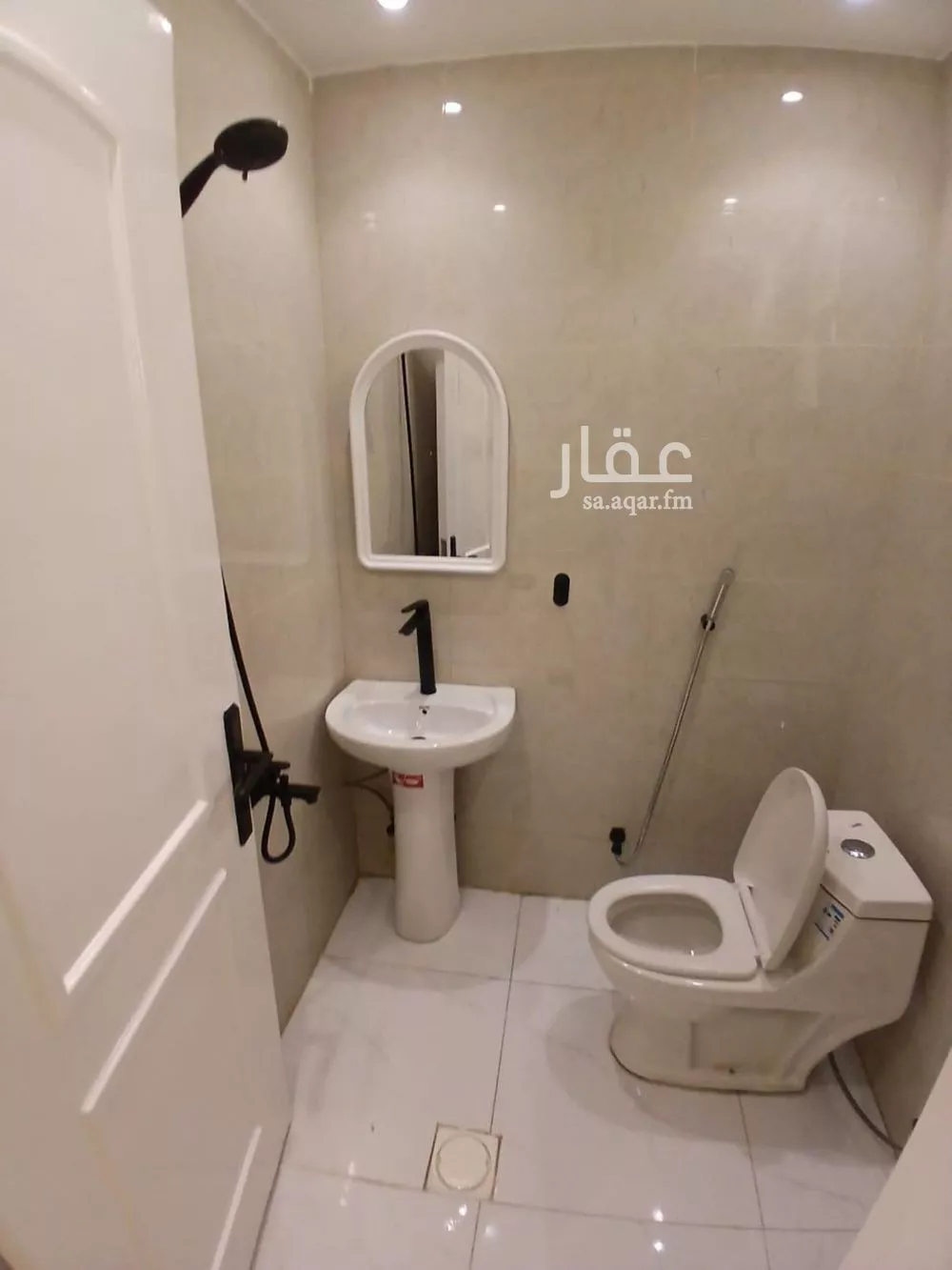 1 bedroom apartment in Al Malqa, Riyadh 4