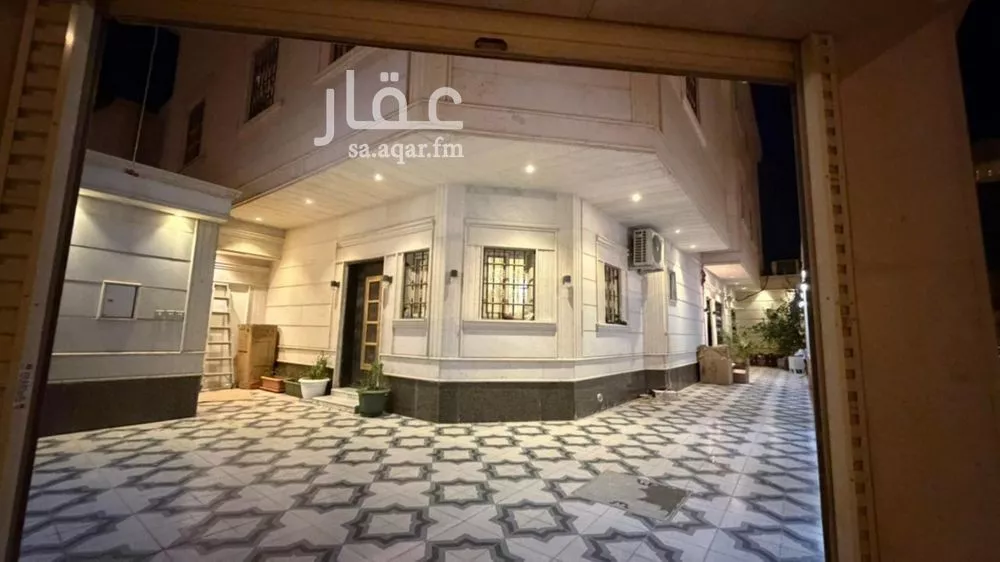3 bedroom villa in Okaz, Riyadh 2